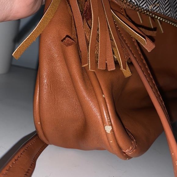 Faux leather crossbody purse - Picture 5 of 6